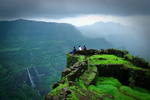 Maharashtra hill stations Matheran Mahabaleshwar Lonavala