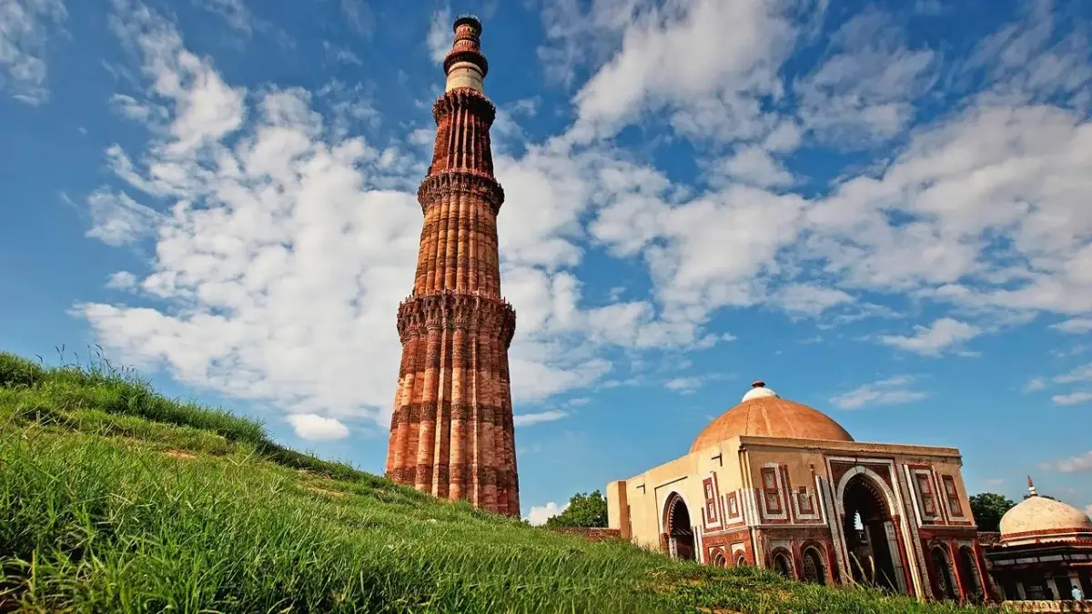 Qutub Minar Delhi